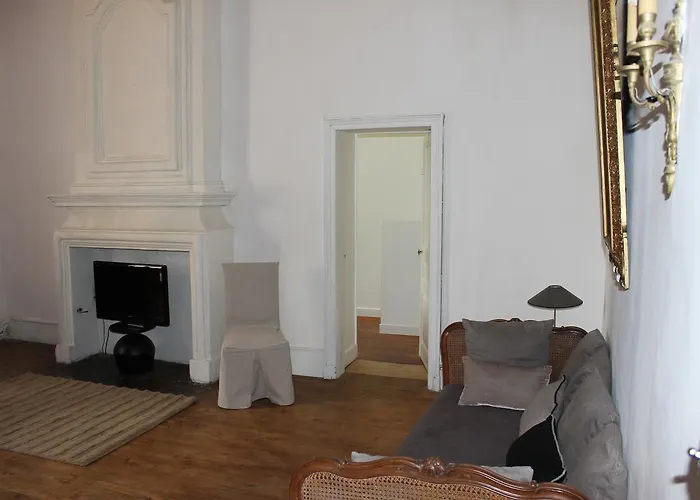 Chateau De Sers Sers (Charente)